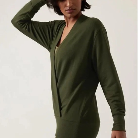 Athleta Purana V Neck Wrap Sweater XS in Olive Green Aspen Olive - Picture 3 of 8